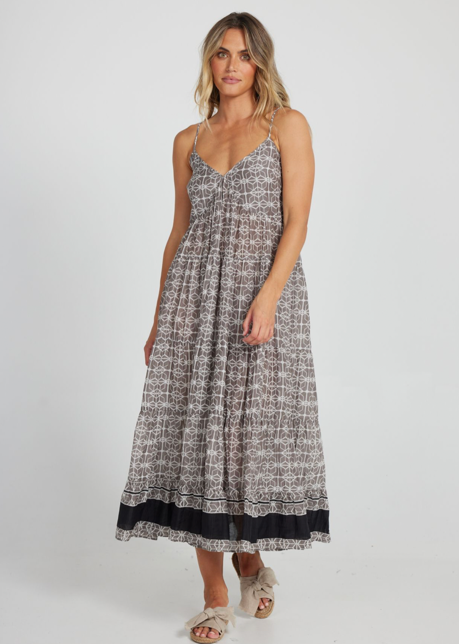Solmar Dress - Escapade Silk - Daisy Grace Lifestyle