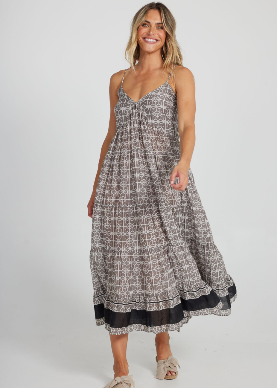 Solmar Dress - Escapade Silk - Daisy Grace Lifestyle