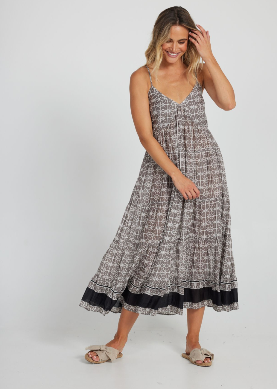 Solmar Dress - Escapade Silk - Daisy Grace Lifestyle