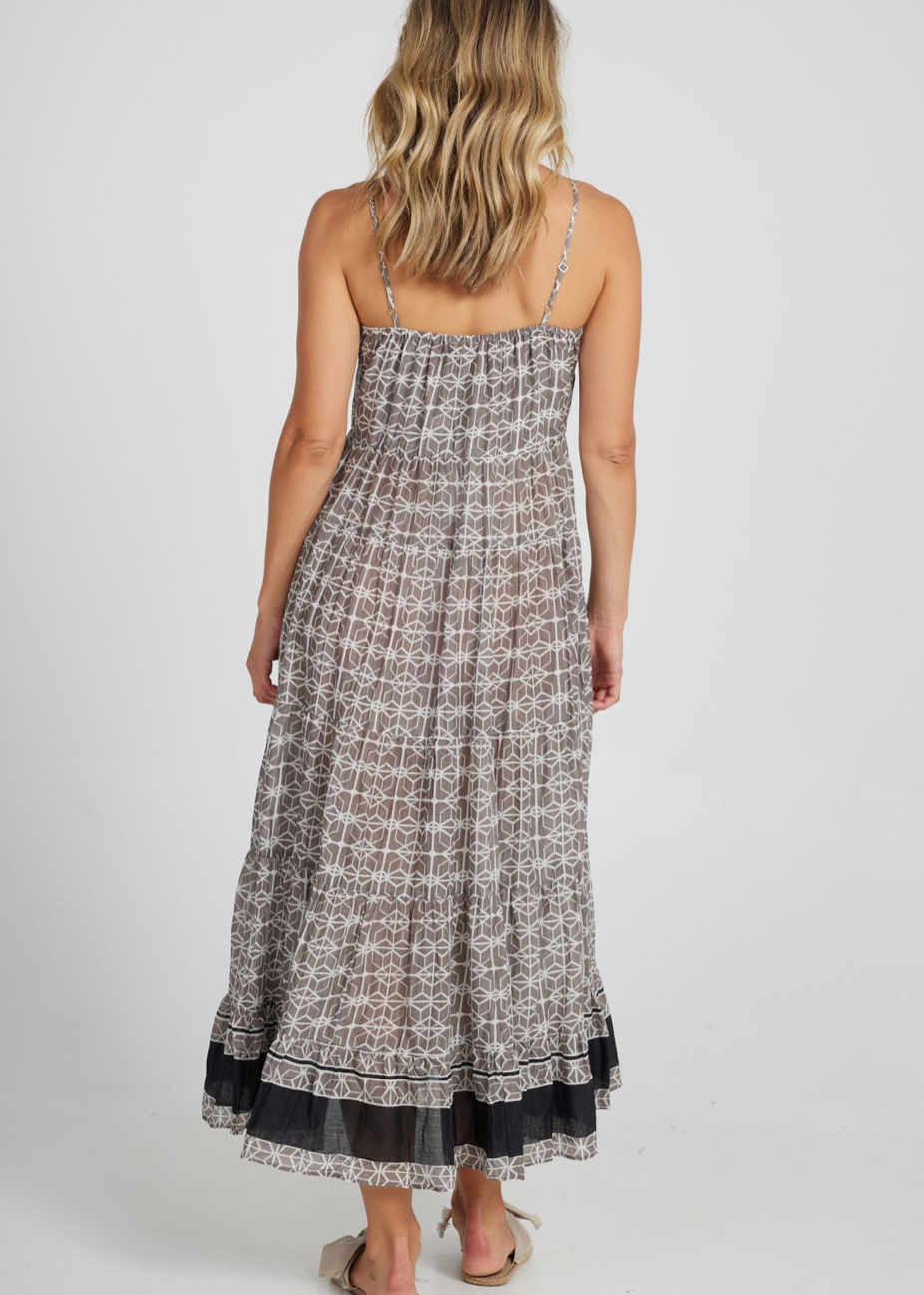 Solmar Dress - Escapade Silk - Daisy Grace Lifestyle