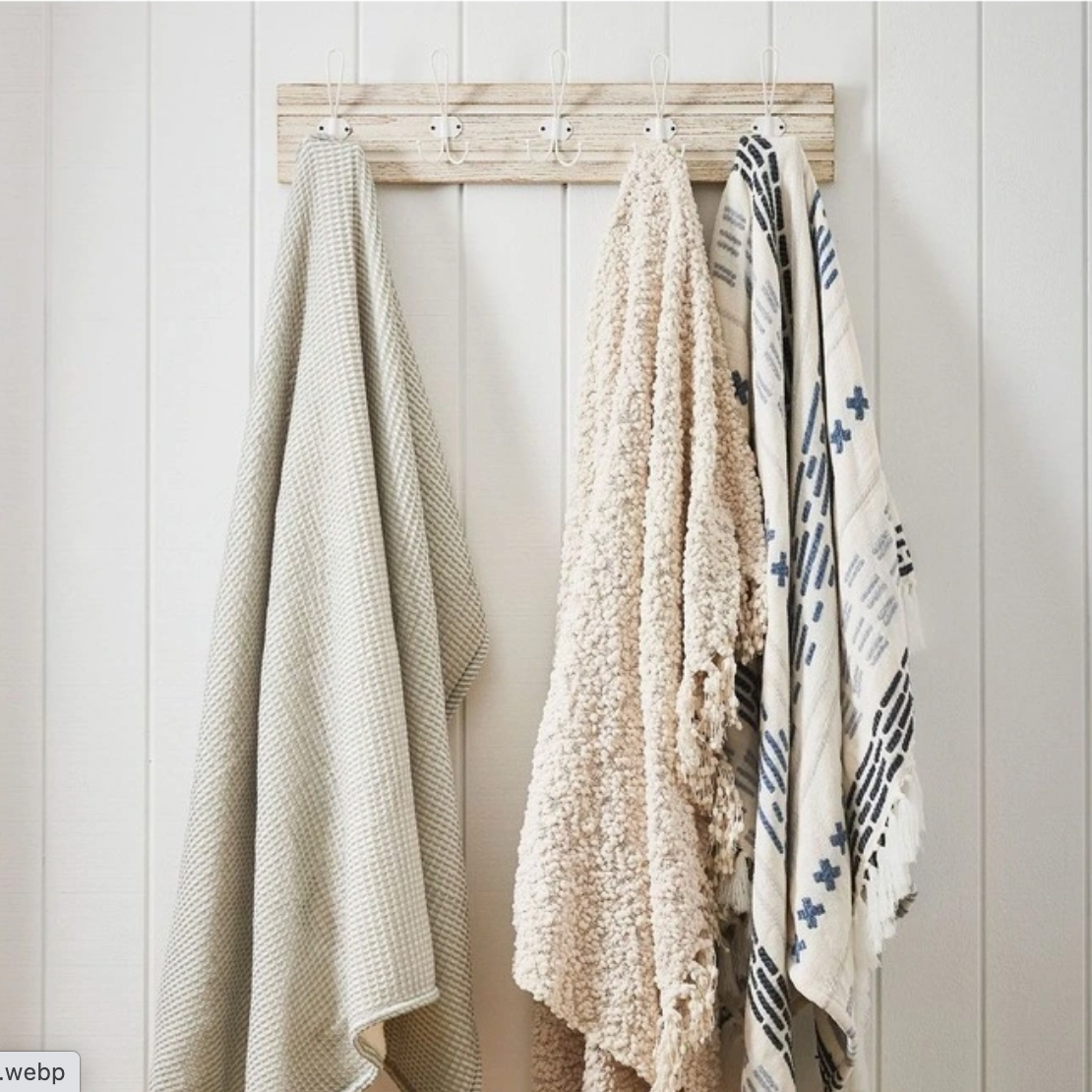 Apollo White Hooks - Daisy Grace Lifestyle