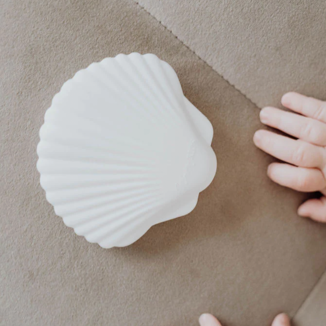 Silicone Teether - Milk Seashell