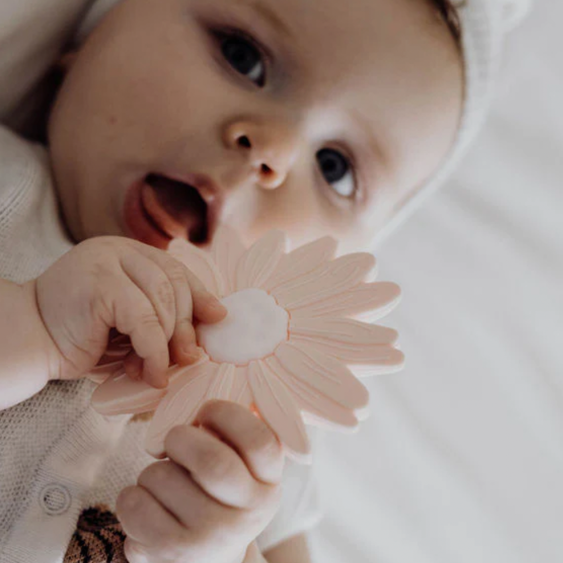 Silicone Teether - Petal Daisy