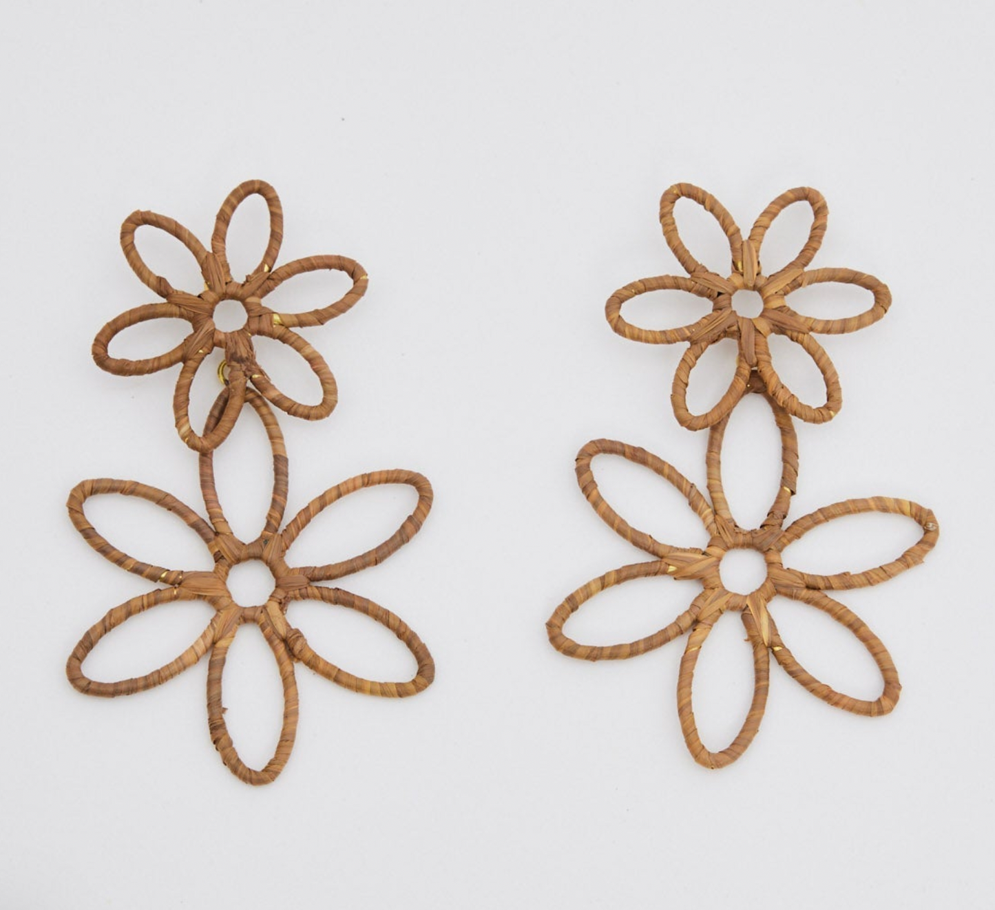 Gable Earrings - Natural