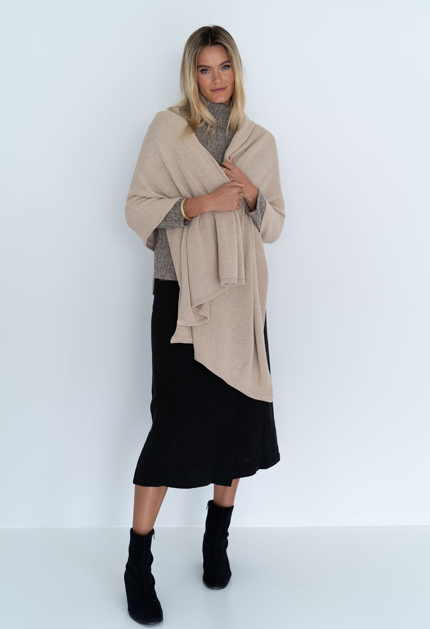 Wide Wrap Scarf - Latte - Daisy Grace Lifestyle