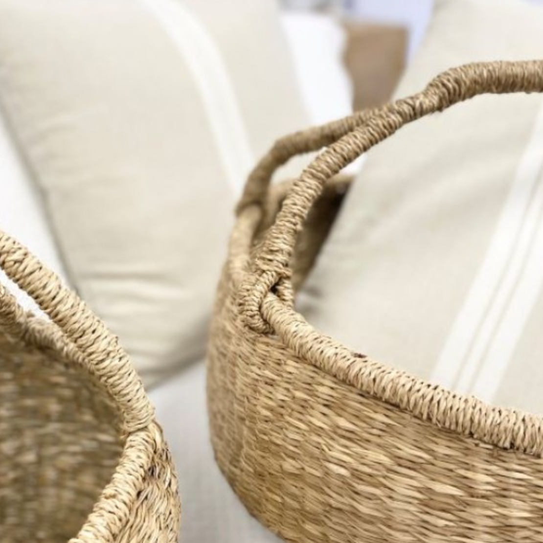 Nesbit Round Baskets w Handle - Different sizes available - Daisy Grace Lifestyle