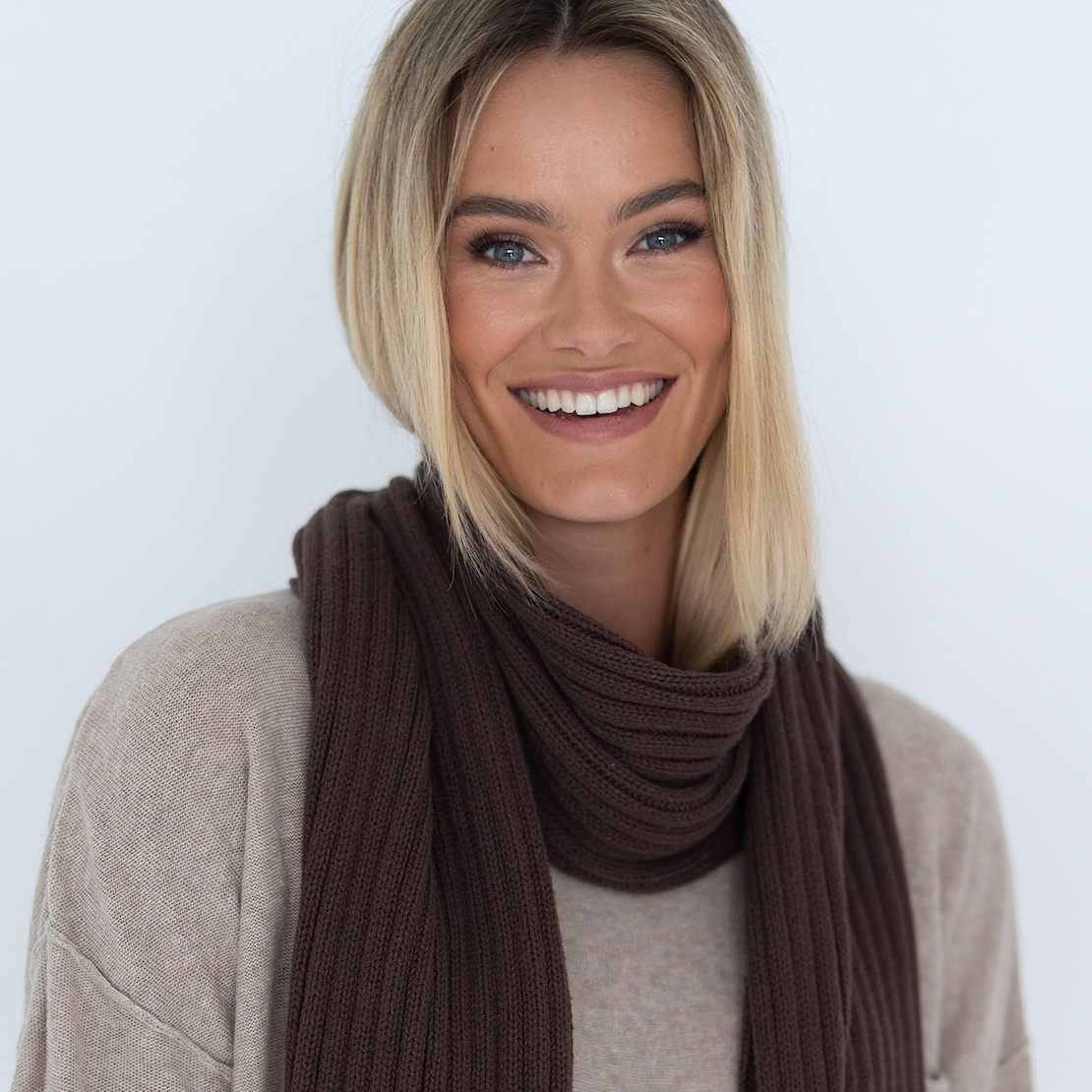 Ribbed Scarf - Different colours available - Daisy Grace Lifestyle