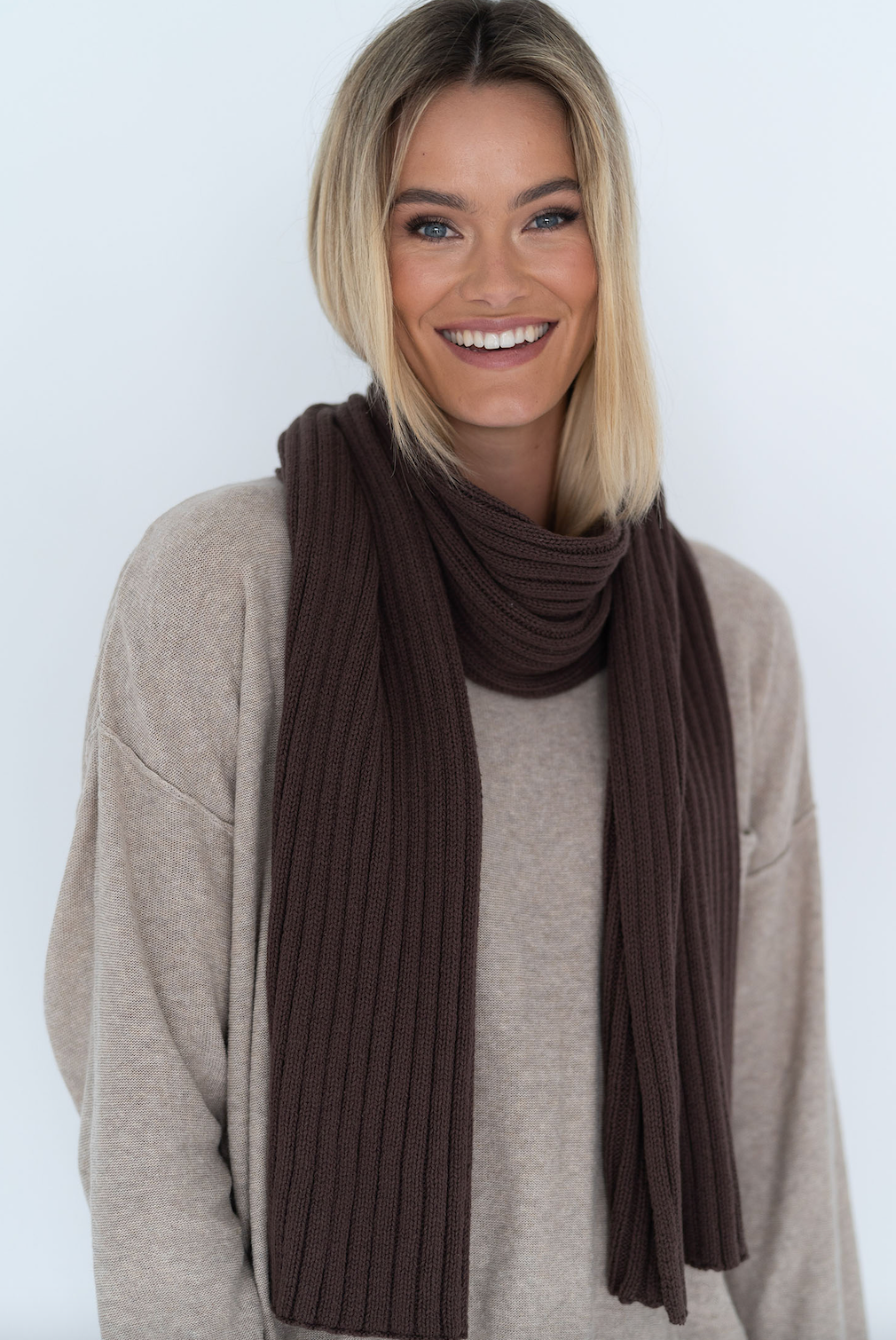 Ribbed Scarf - Different colours available - Daisy Grace Lifestyle