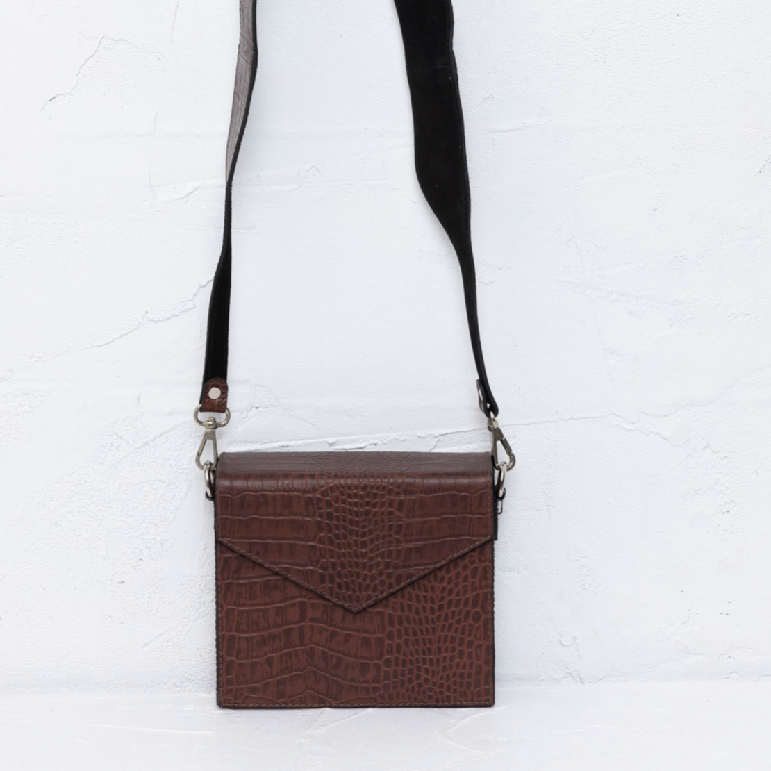 Mailbox Shoulder Bag - Brown Croc - Daisy Grace Lifestyle